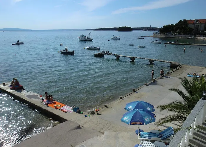 Gæstehus Meli Seafront Chill Rab Town