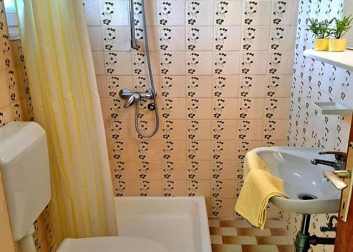 招待所 Meli Seafront Chill *